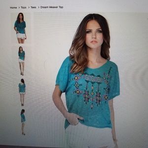 NWT Tobi Dream Weaver Teal Emroidered Tee